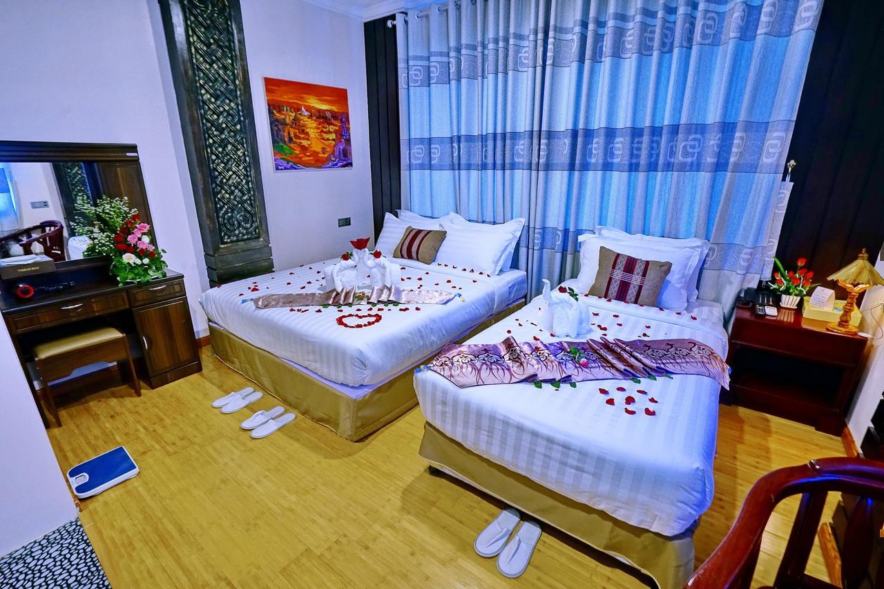 Hotel Boss - Μανταλέι Εξωτερικό φωτογραφία